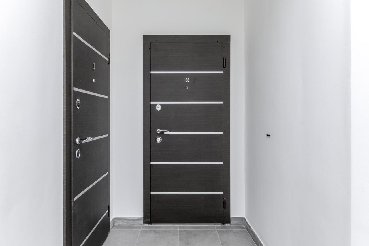 Modern Apartment In The Old City Львів Екстер'єр фото